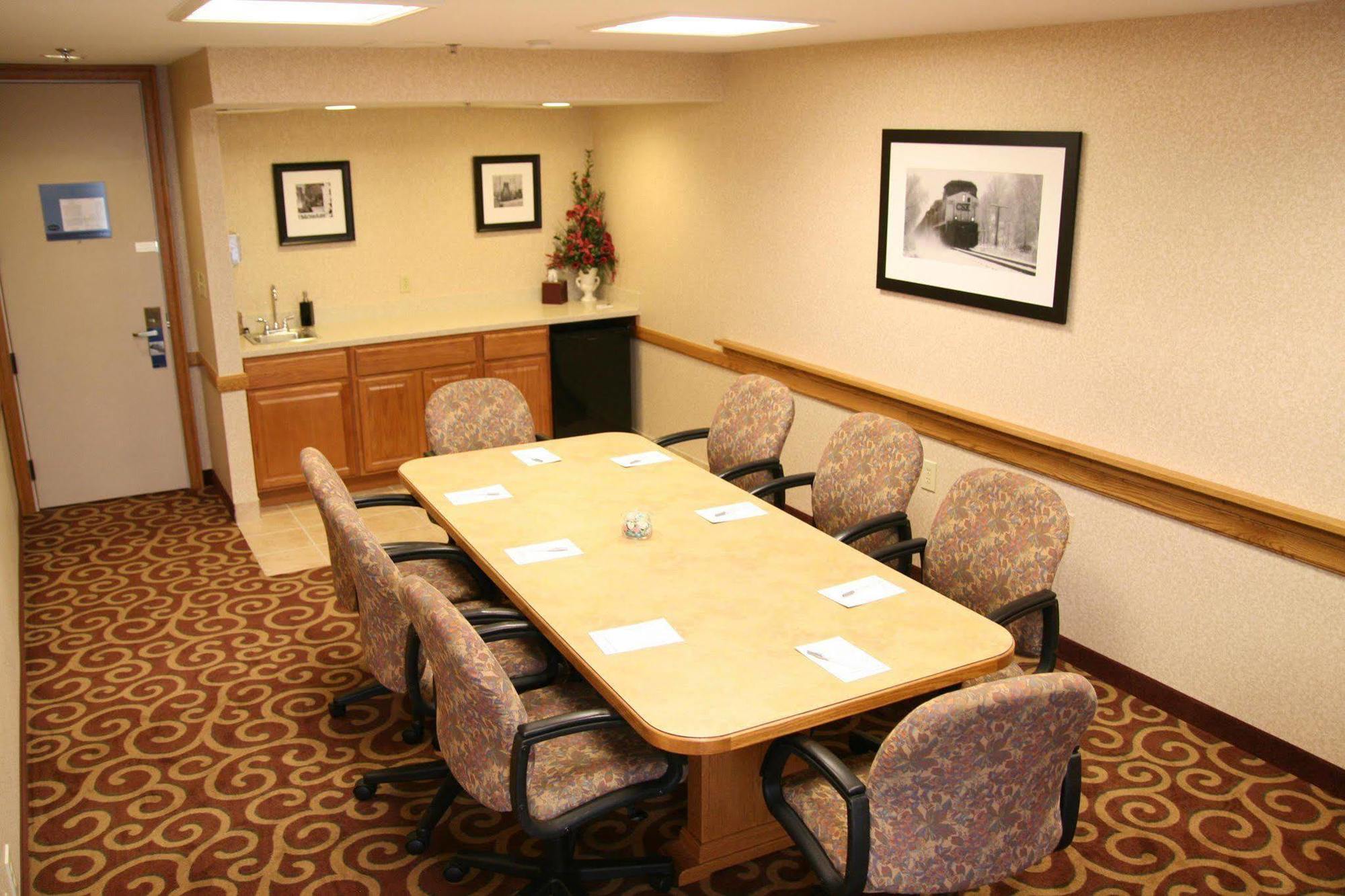 Hampton Inn Toledo-South/Maumee Facilidades foto