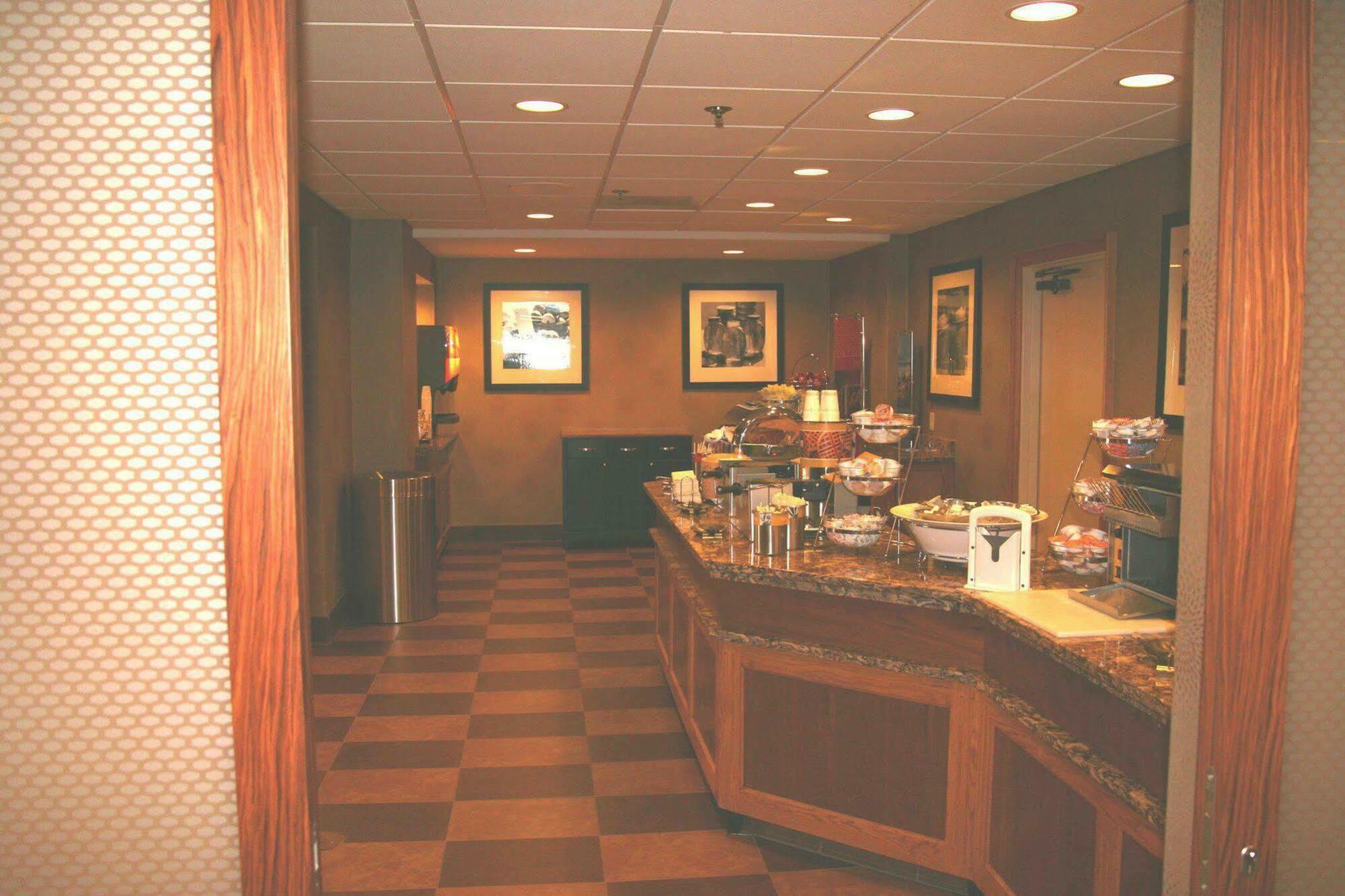 Hampton Inn Toledo-South/Maumee Exterior foto